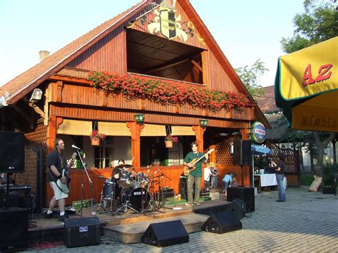 Templomkerti Kisvendéglő és Pizzéria Edelény